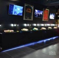 Поясите на Кличко поеха към Америка