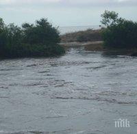 Евакуират почиващи в Нареченски бани