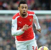 Арсенал отряза Наполи за Франсис Коклен

