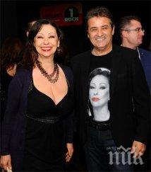 здравко ритон сложи снимка жена тениската