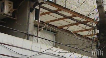 полицаите изчакали лудия константин наспи тогава арестували