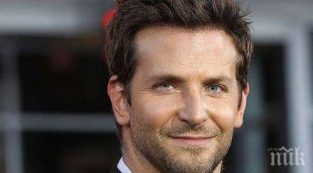 брадли купър мести лондон приятелката