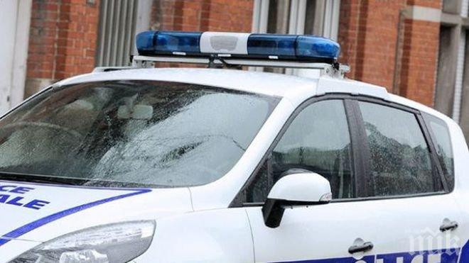 Нападнаха с ножове гардове на еврейски център в Ница
