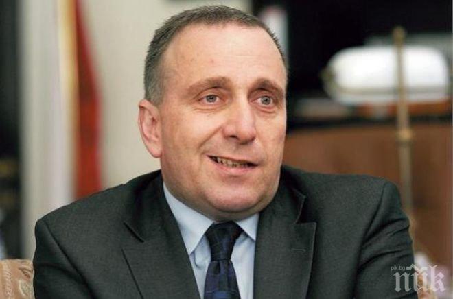 Полският външен министър се прослави с нови исторически откровения