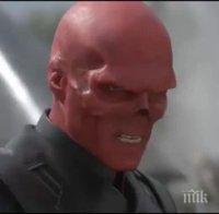 Мъж си махна носа, иска да прилича на любимия си злодей