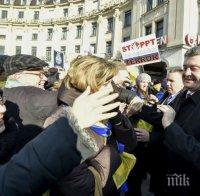 Порошенко: Национален референдум трябва да реши за федерализация на Украйна