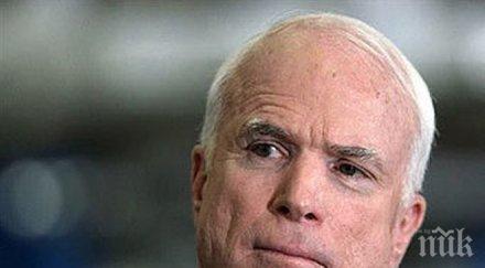 джон маккейн казал сащ вина използването забранени бомби украйна