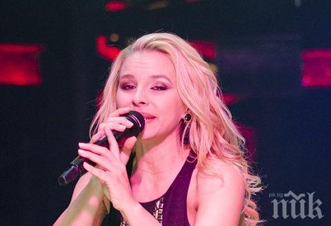 Шок! Пишман хирурзи окепазиха Десислава - певицата със сериозен лицев проблем