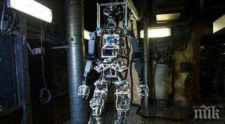 робот закопчава откопчава ципове