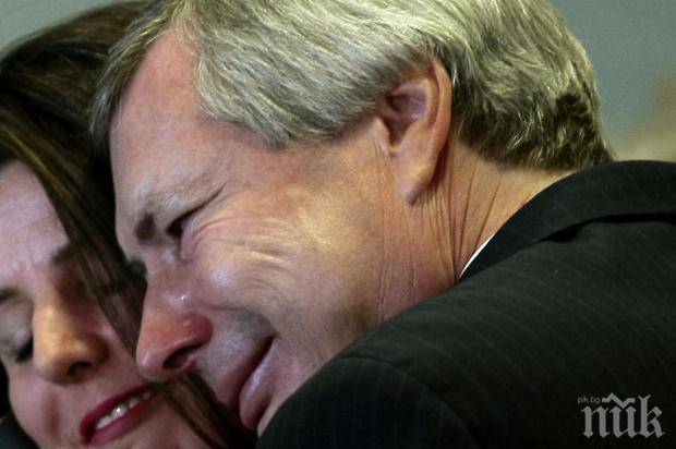 Генерал-губернаторът мосю Кабан по стъпките на Уорлик. В коя държава терористи се разхождат с калашници - в България или Франция?