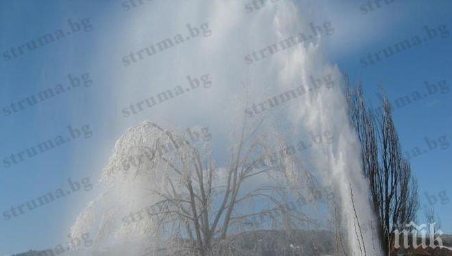 Тонове вода се изливат върху Актавис в Дупница