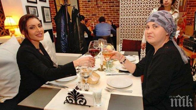 Черната Златка си направи грозна реклама с болна от рак