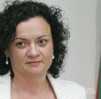 Министър Василева: Няма сигнали за опасност от замърсяване на Дунав