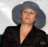 Продажници от ГЕРБ подкрепиха лакомата Сабрие 