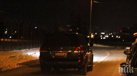 джип без светлини прибра бойко борисов аварийното кацане самолета ексклузивни снимки