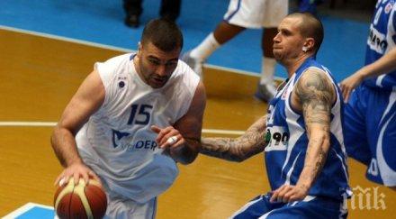 звяра завърна левски