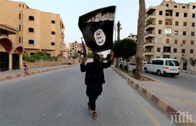 Ислямска държава принуди журналист да ги снима