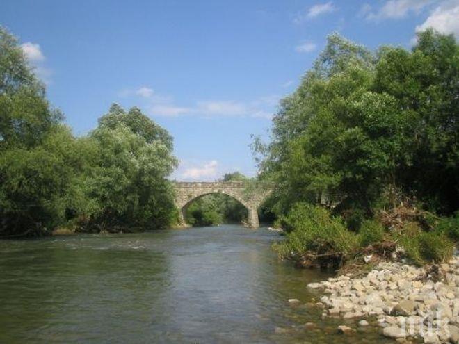 Нов спад в нивото на Янтра във Великотърновско