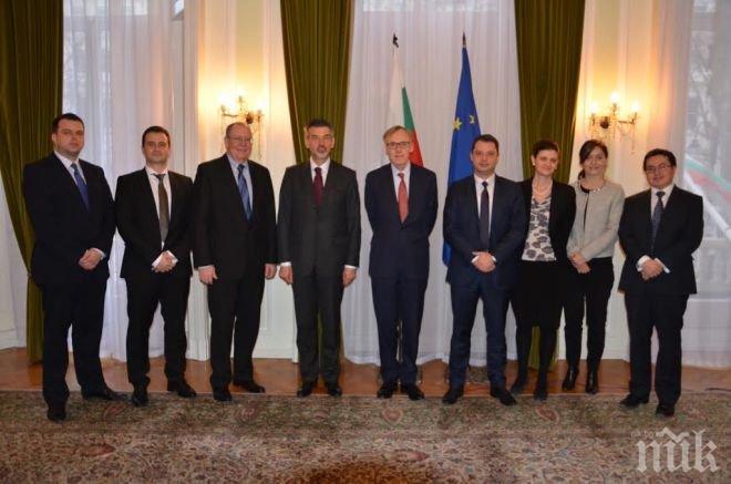 Делян Добрев: „Бритиш петролиум“ ще разгледа всички възможности за участие в конкурсите за „Силистар“ и „Терес“