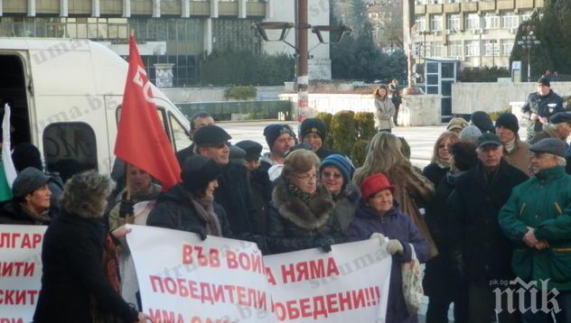 Благоевград се надигна срещу щабовете и техниката на НАТО у нас