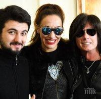 Джо Лин Търнър не спира да хвали Славин (снимки)