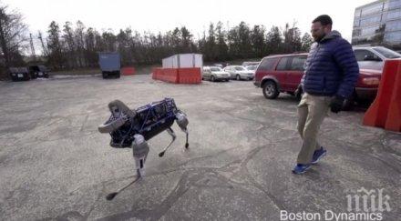 куче робот предизвиква съчувствието интернет потребителите