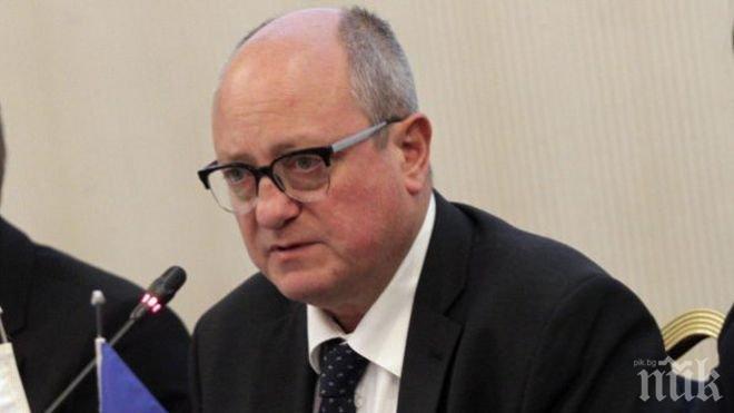 Образователният министър: Тази година няма да има промени 