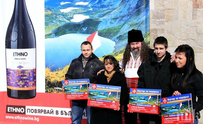 Винпром Карнобат повери „ключа към дълголетието“ на най-младите майстори на вината Ethno (обновена)