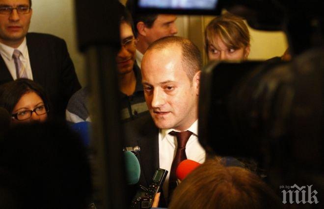 Радан: Иван Искров отдавна трябваше да се махне