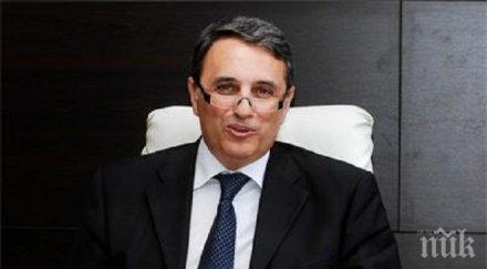 скандал герб държавен чиновник отклонил 000 000 лева частна фирма пламен моллов дузпата