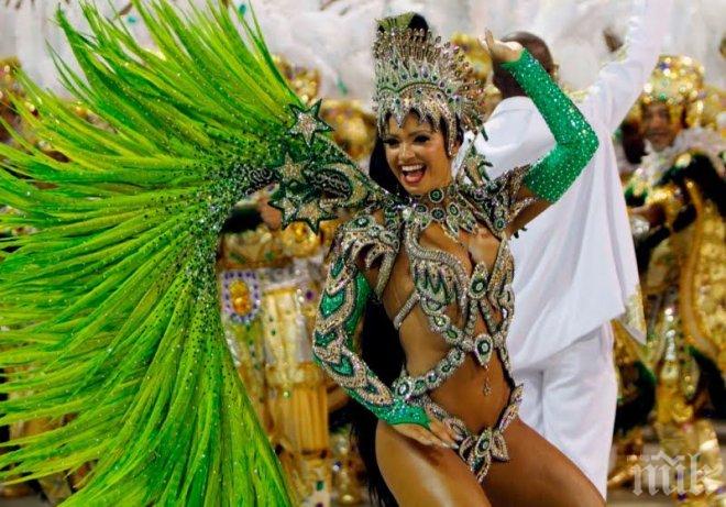 Карнавалът в Рио де Жанейро кипи с пълна сила