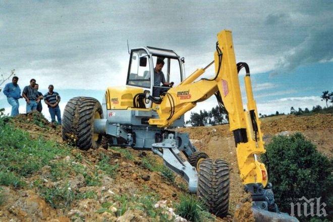 Бутат 93 незаконни ромски къщи в Стара Загора
