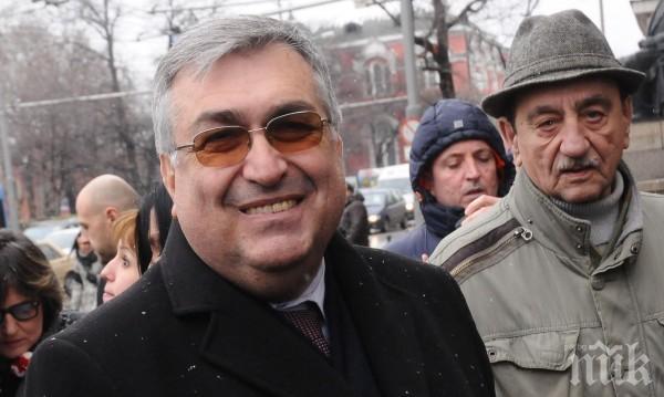 Близнашки: Подслушваха ме! Двама от ДАНС разпитваха жена ми!