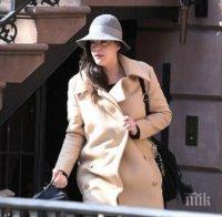 Лив Тaйлър се показа след раждането (снимки)