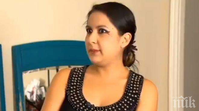 Безумие! Бременна в 9-ия месец гълта 40 см меч (видео)
