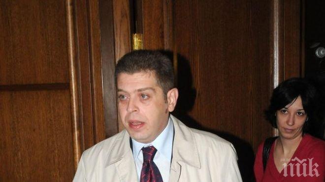 ВСС възстанови на длъжност съдия Петър Сантиров