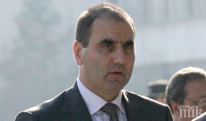 Цветанов: Търсим консенсус по темата за дълга
