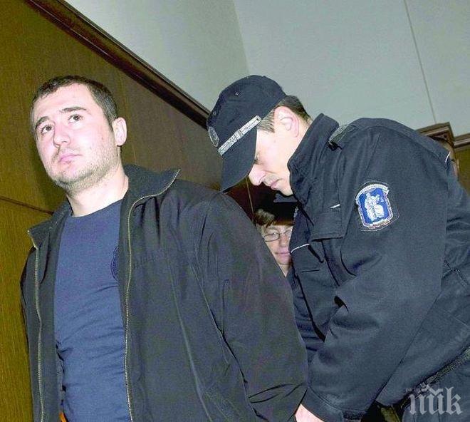 Двойният убиец от „Соло“ пристига утре в България