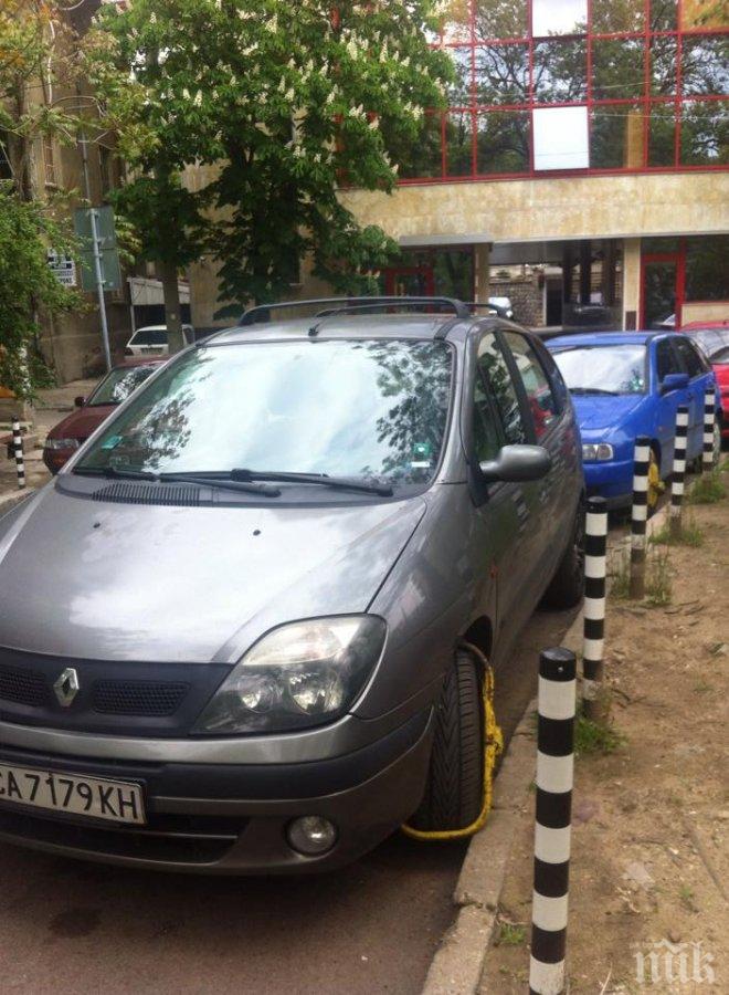 Леките автомобили няма да заплащат тол такси