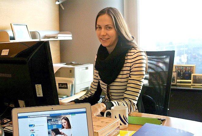 Евродепутатите от ГЕРБ Ева Паунова и Андрей Новаков се срещна с работещите във фирми в Благоевград