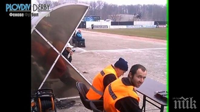 Грозен скандал! Треньор на Локо (Сф) с вулгарен жест към фен от Лаута (видео)