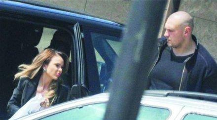 гардовете мара отварачката евтини гущеров стиска охрана