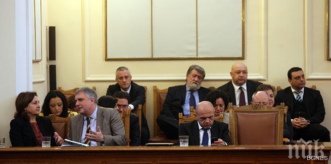 Калфин: Поставил съм на премиера въпроса доколко мога да съм ефективен 