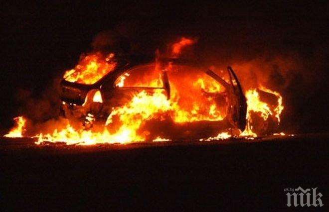 Огромен пожар край Пловдив: Горят гуми в автоморга
