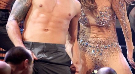 дяволи накараха младеж отреже пениса