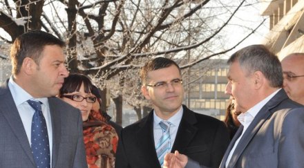 дянков пожела пенсионерите главно здрави