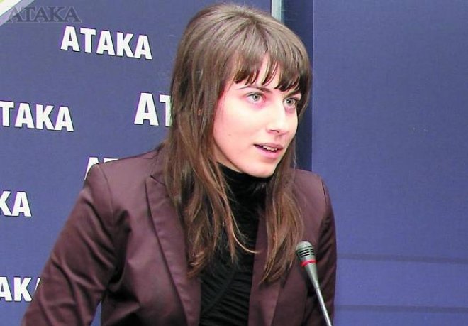 Гаджето на Волен: Фактурите от парижкия хотел са фалшиви