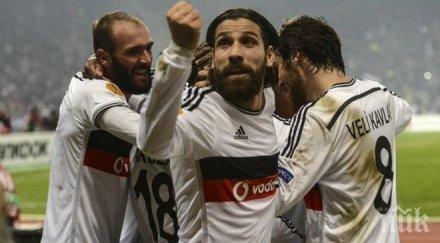 десет години късно ливърпул плаче истанбул