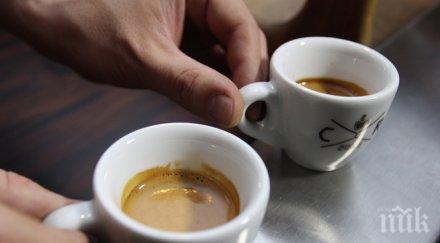 чаша кафе масло замества пълноценната закуската