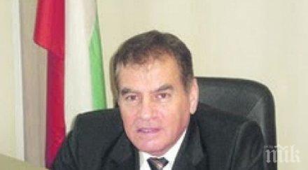 дончо баксанов сменя ген тонев парламента